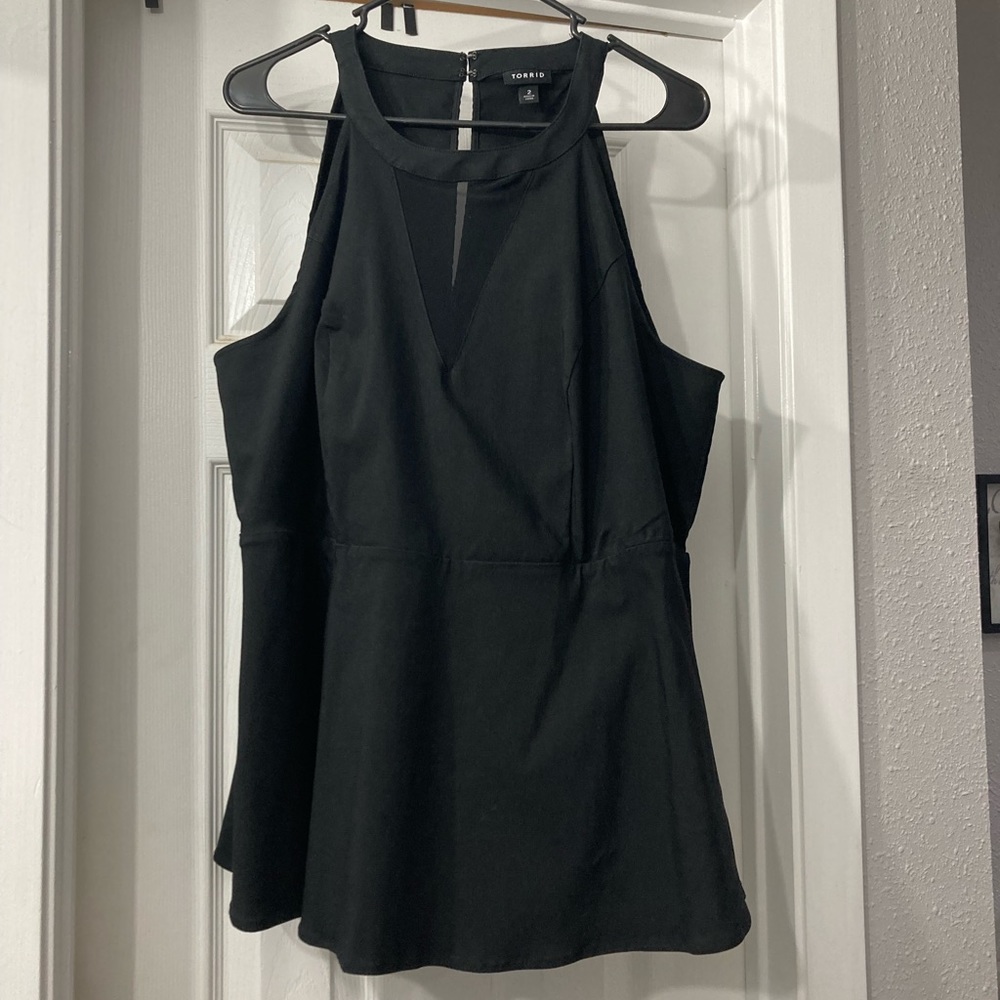 Black halter with mesh keyhole